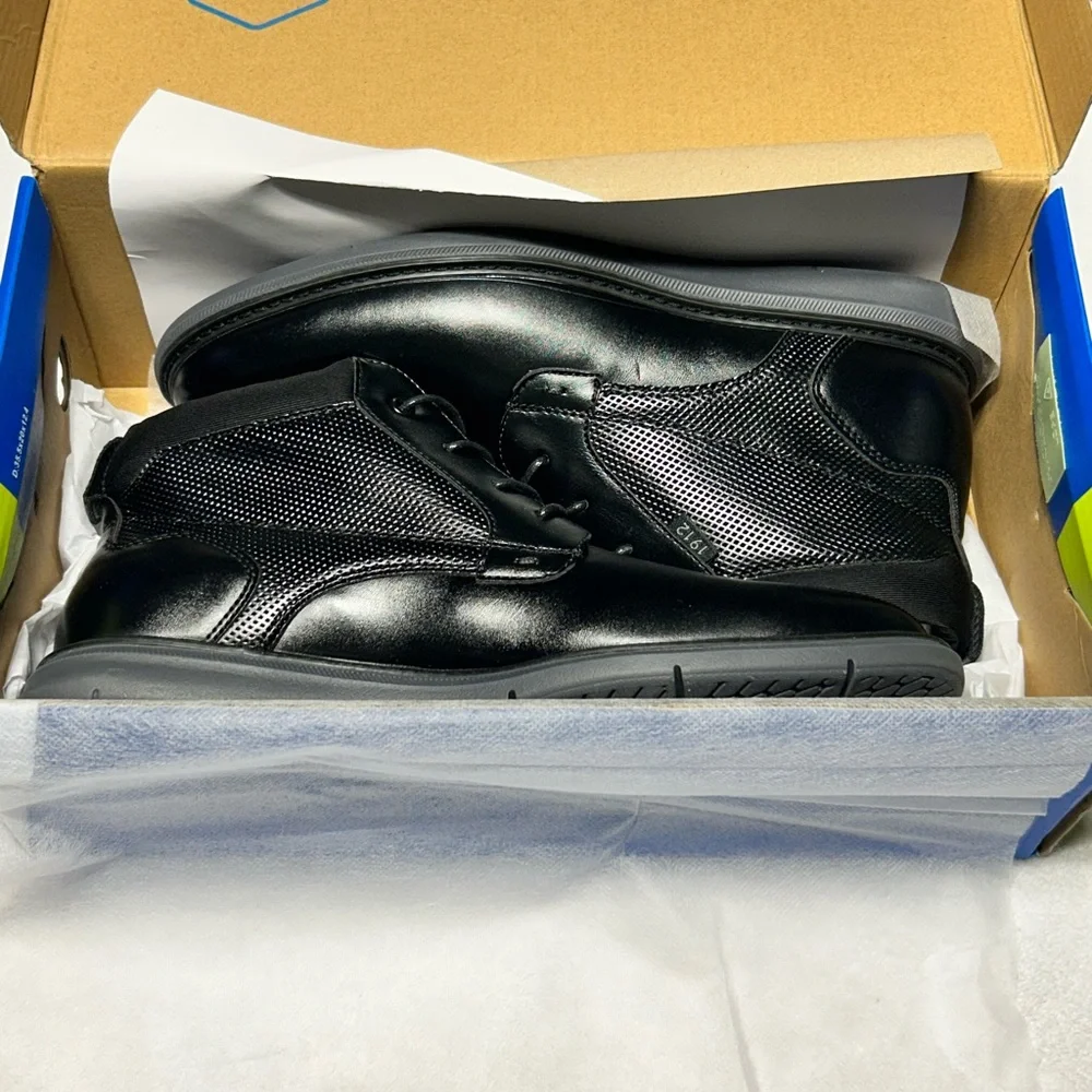 Nunn Bush Black‎ Chase Plain flat heel Chukka Boot Size 8.5 New in Box